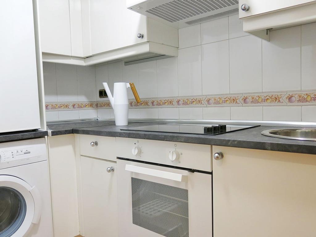 Almaden Apartment Madri Quarto foto
